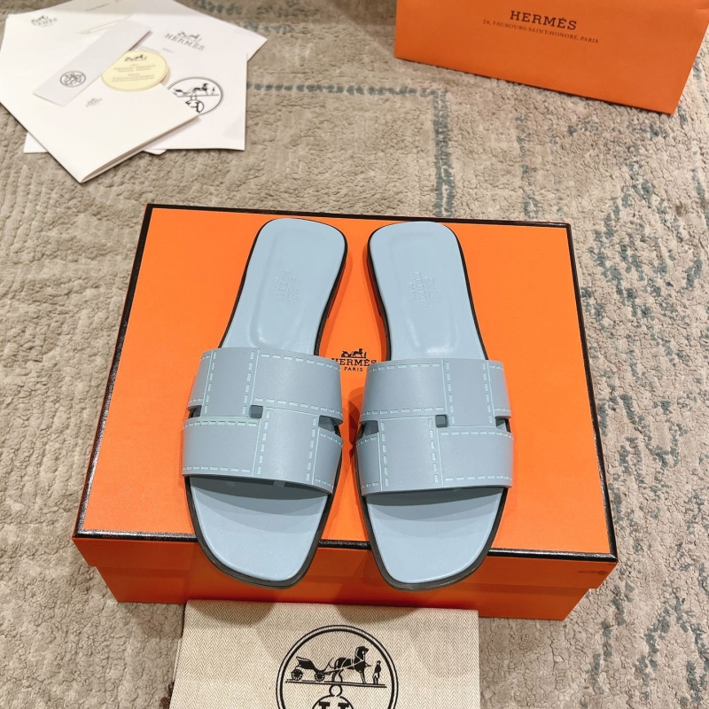 H**mes slippers